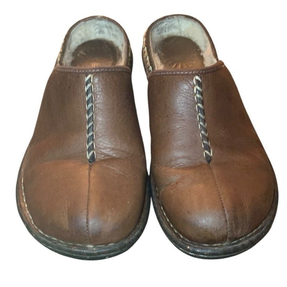 UGG Australia Kohala Brown Leather Shearling Clogs Mules Size 8 Tasman